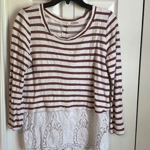 Maroon and white striped 3/4 length blouse